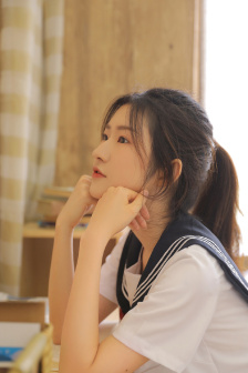 少女免费观看高清版英语翻译